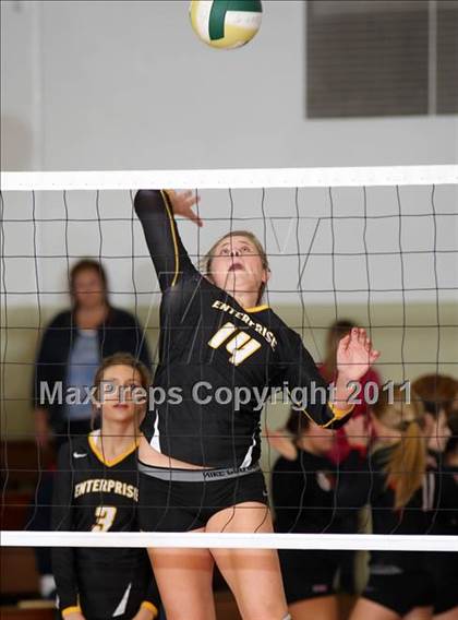 Thumbnail 3 in Enterprise vs. Foothill (CIF NS D3 Final) photogallery.