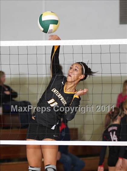 Thumbnail 1 in Enterprise vs. Foothill (CIF NS D3 Final) photogallery.