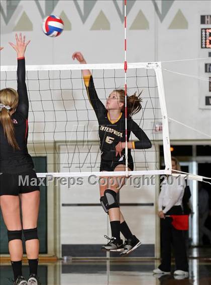 Thumbnail 3 in Enterprise vs. Foothill (CIF NS D3 Final) photogallery.