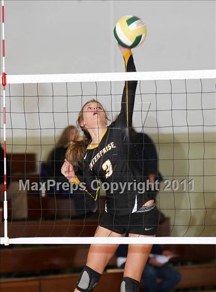 Thumbnail 1 in Enterprise vs. Foothill (CIF NS D3 Final) photogallery.