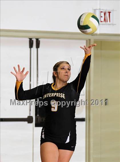 Thumbnail 1 in Enterprise vs. Foothill (CIF NS D3 Final) photogallery.