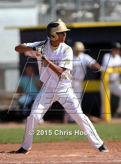 Thumbnail 2 in Douglas vs. Flowing Wells (Panther Invitational) photogallery.