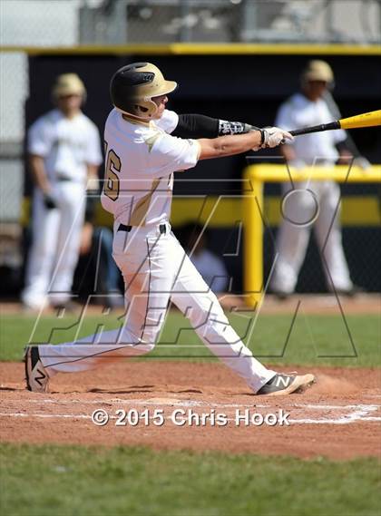 Thumbnail 2 in Douglas vs. Flowing Wells (Panther Invitational) photogallery.