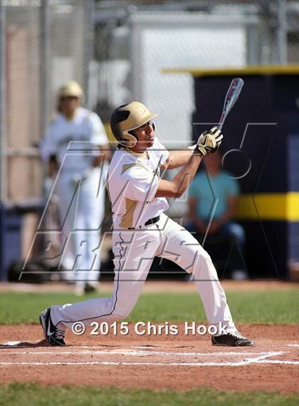Thumbnail 2 in Douglas vs. Flowing Wells (Panther Invitational) photogallery.