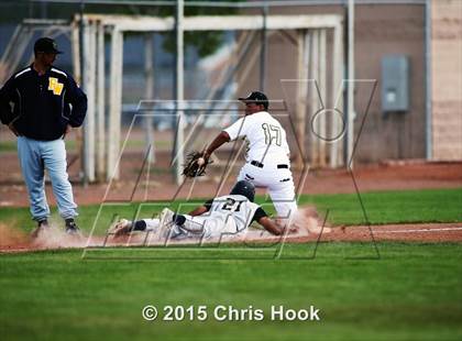 Thumbnail 1 in Douglas vs. Flowing Wells (Panther Invitational) photogallery.