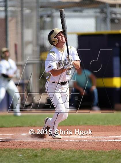 Thumbnail 3 in Douglas vs. Flowing Wells (Panther Invitational) photogallery.