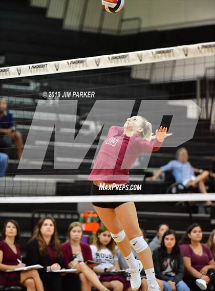 Thumbnail 3 in Rouse @ Vandegrift photogallery.