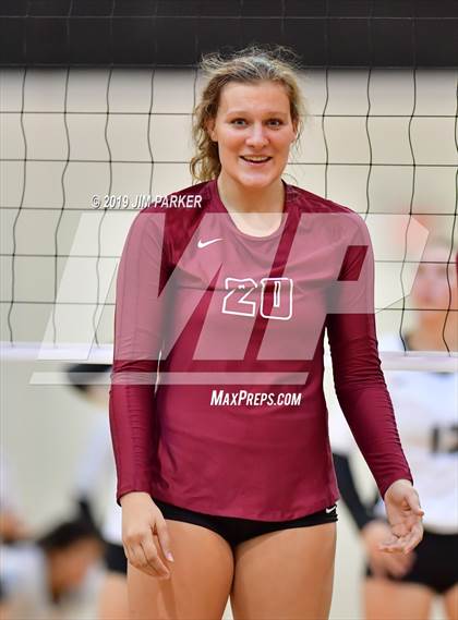 Thumbnail 1 in Rouse @ Vandegrift photogallery.