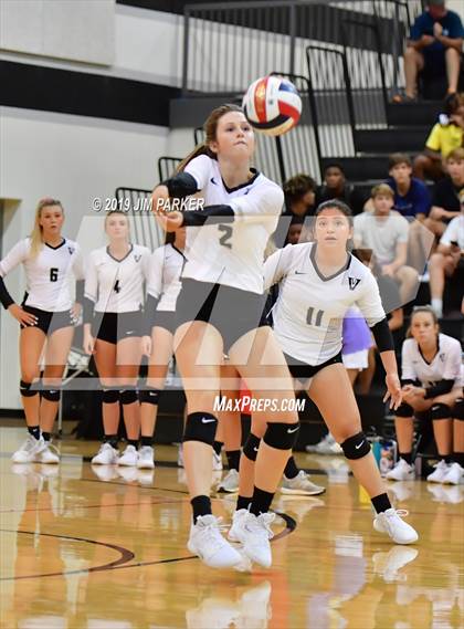 Thumbnail 3 in Rouse @ Vandegrift photogallery.