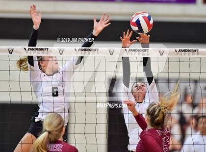 Thumbnail 3 in Rouse @ Vandegrift photogallery.