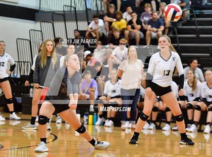 Thumbnail 1 in Rouse @ Vandegrift photogallery.