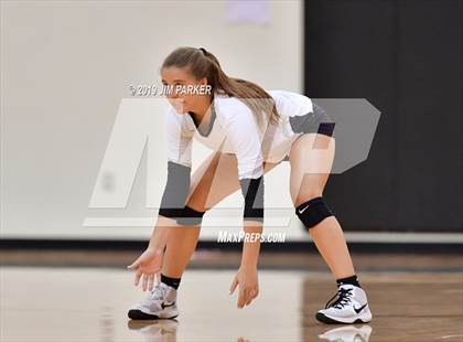 Thumbnail 2 in Rouse @ Vandegrift photogallery.