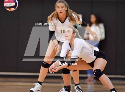 Thumbnail 2 in Rouse @ Vandegrift photogallery.