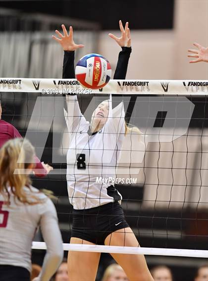 Thumbnail 1 in Rouse @ Vandegrift photogallery.