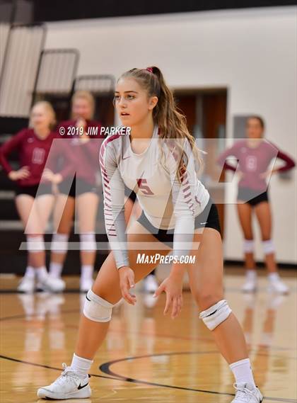 Thumbnail 3 in Rouse @ Vandegrift photogallery.