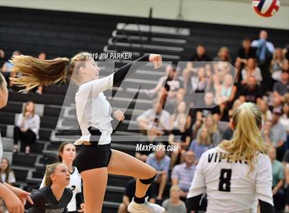 Thumbnail 1 in Rouse @ Vandegrift photogallery.