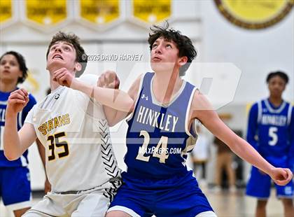 Thumbnail 3 in Hinkley @ Thomas Jefferson photogallery.