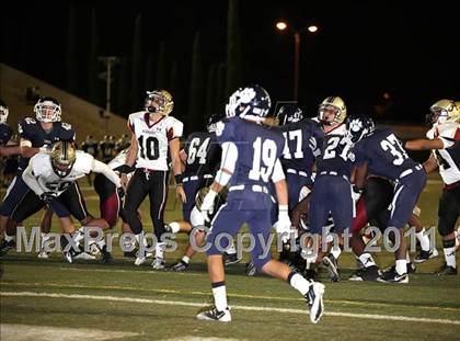 Thumbnail 2 in Loyola vs. Alemany photogallery.