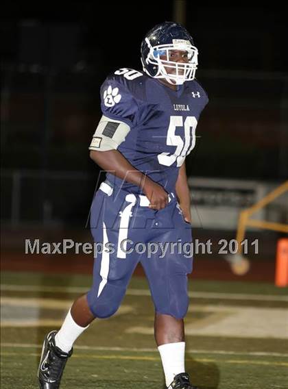 Thumbnail 2 in Loyola vs. Alemany photogallery.