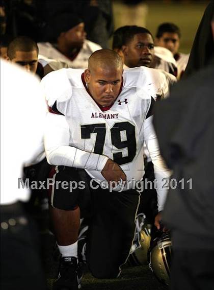 Thumbnail 3 in Loyola vs. Alemany photogallery.