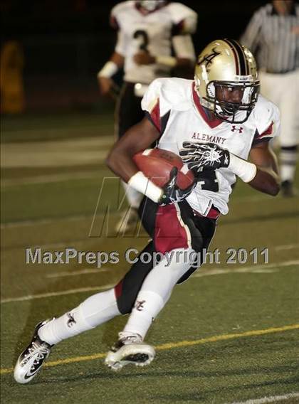 Thumbnail 1 in Loyola vs. Alemany photogallery.