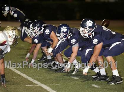 Thumbnail 2 in Loyola vs. Alemany photogallery.