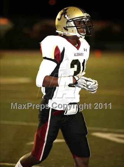 Thumbnail 2 in Loyola vs. Alemany photogallery.