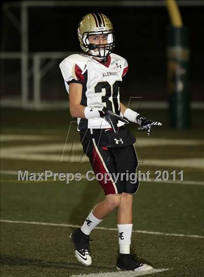 Thumbnail 2 in Loyola vs. Alemany photogallery.