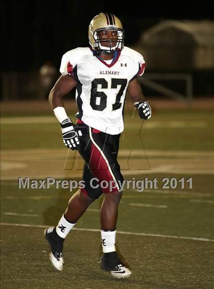 Thumbnail 1 in Loyola vs. Alemany photogallery.
