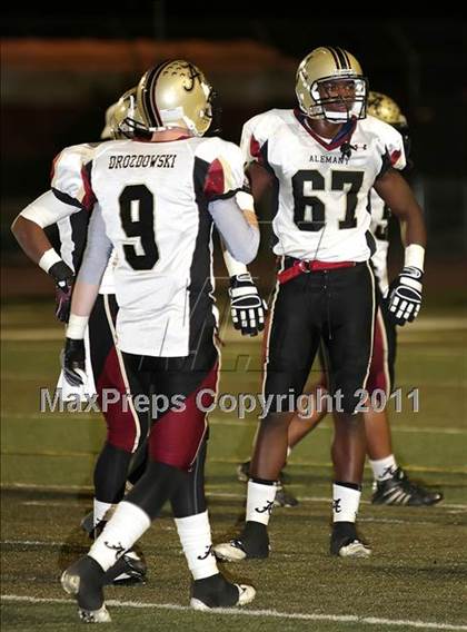 Thumbnail 3 in Loyola vs. Alemany photogallery.