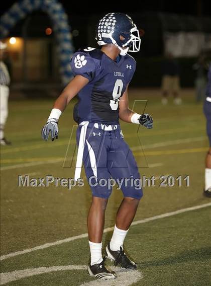 Thumbnail 2 in Loyola vs. Alemany photogallery.