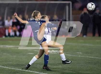 Thumbnail 1 in Bellarmine Prep vs Sumner (WIAA District Playoff) photogallery.