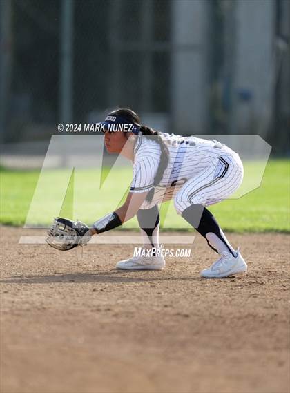 Thumbnail 1 in Davis Sr. @ Elk Grove photogallery.
