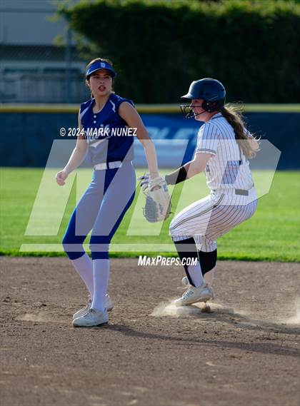 Thumbnail 1 in Davis Sr. @ Elk Grove photogallery.
