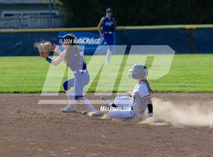 Thumbnail 3 in Davis Sr. @ Elk Grove photogallery.