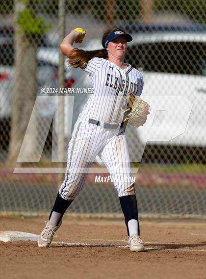 Thumbnail 1 in Davis Sr. @ Elk Grove photogallery.
