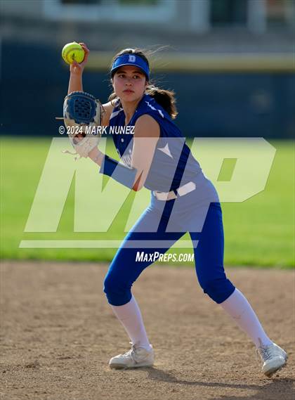 Thumbnail 1 in Davis Sr. @ Elk Grove photogallery.