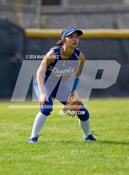 Thumbnail 2 in Davis Sr. @ Elk Grove photogallery.