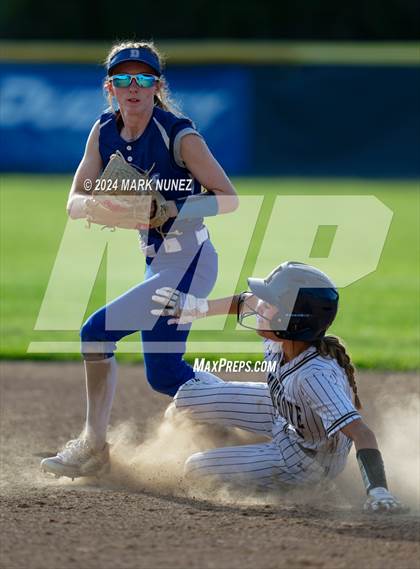 Thumbnail 2 in Davis Sr. @ Elk Grove photogallery.
