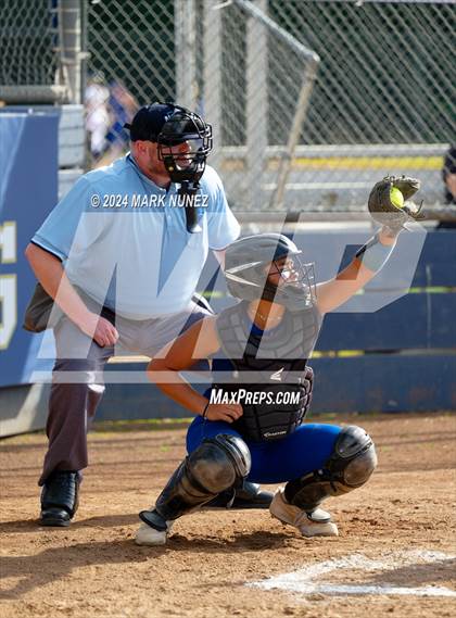 Thumbnail 1 in Davis Sr. @ Elk Grove photogallery.