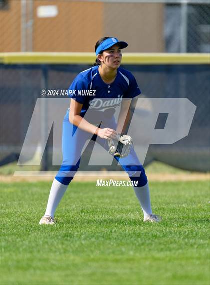 Thumbnail 3 in Davis Sr. @ Elk Grove photogallery.