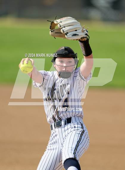 Thumbnail 3 in Davis Sr. @ Elk Grove photogallery.