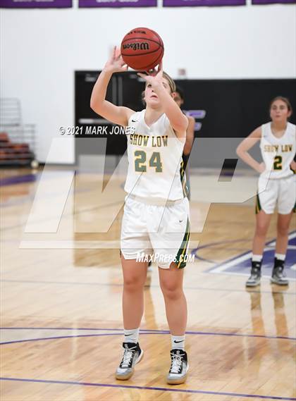 Thumbnail 3 in Eastmark vs. Show Low (Coyotes Basketball Invitational) photogallery.