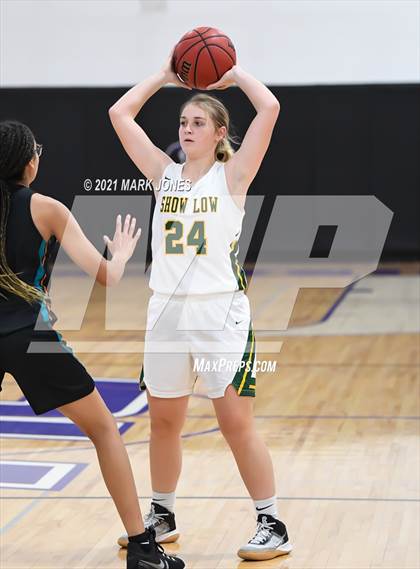 Thumbnail 3 in Eastmark vs. Show Low (Coyotes Basketball Invitational) photogallery.
