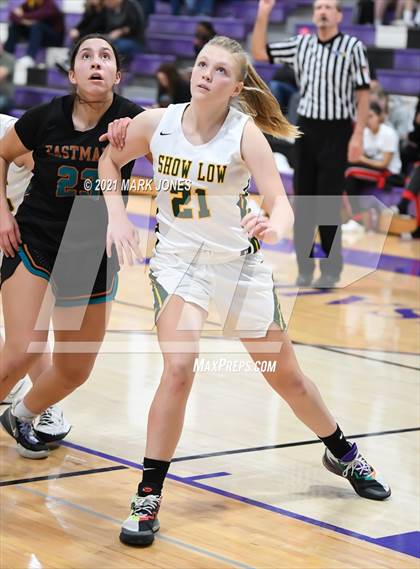 Thumbnail 3 in Eastmark vs. Show Low (Coyotes Basketball Invitational) photogallery.