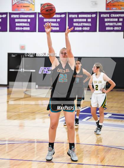 Thumbnail 3 in Eastmark vs. Show Low (Coyotes Basketball Invitational) photogallery.