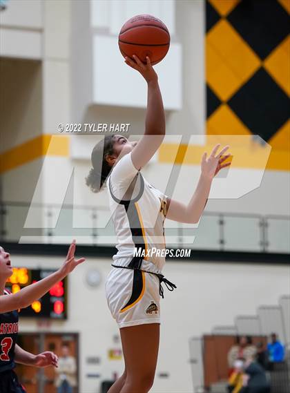 Thumbnail 2 in Terre Haute North Vigo @ Avon photogallery.