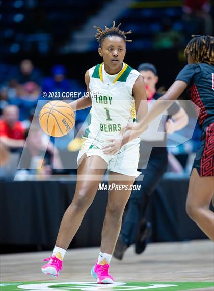 Thumbnail 2 in Baldwin vs Griffin (GHSA 4A State Championship) photogallery.