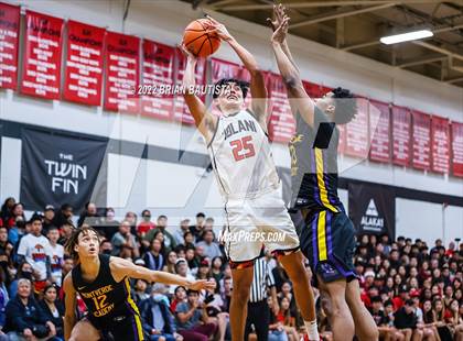 Thumbnail 3 in 'Iolani vs Montverde Academy (Iolani Classic Honolulu - Day 3) photogallery.