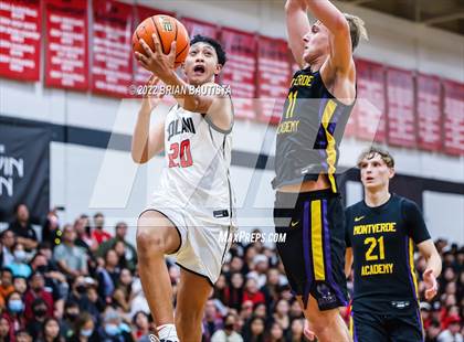 Thumbnail 2 in 'Iolani vs Montverde Academy (Iolani Classic Honolulu - Day 3) photogallery.